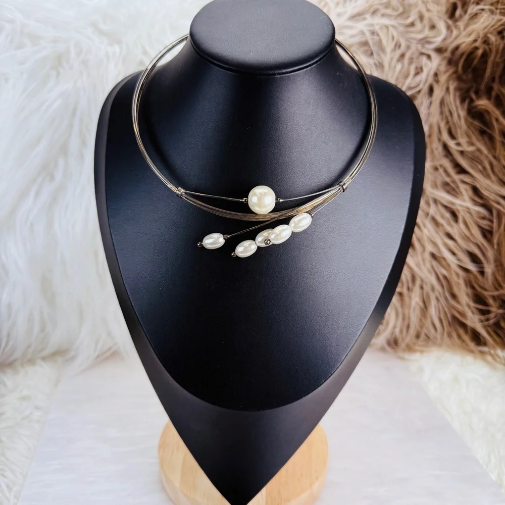 Vintage Faux Pearl Silver Tone Wire Collar Statement Necklace
